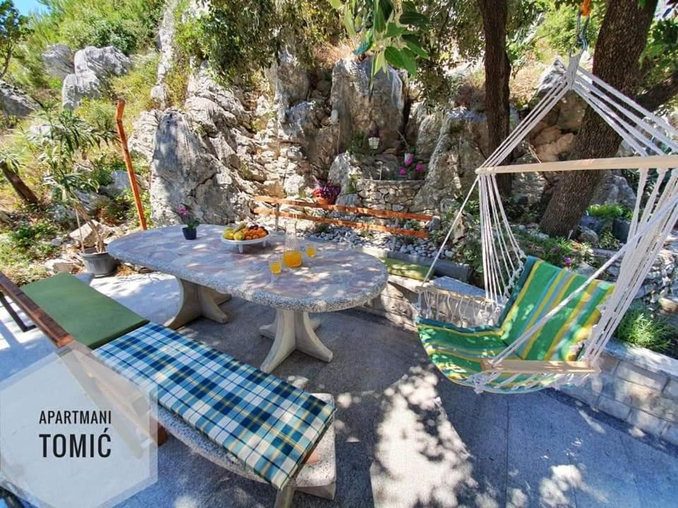Apartment Tomic 2 Макарска Экстерьер фото